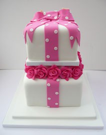 Present wedding cake